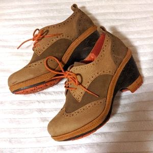 Jambu Dutch Design Seattle Heeled Loaafers